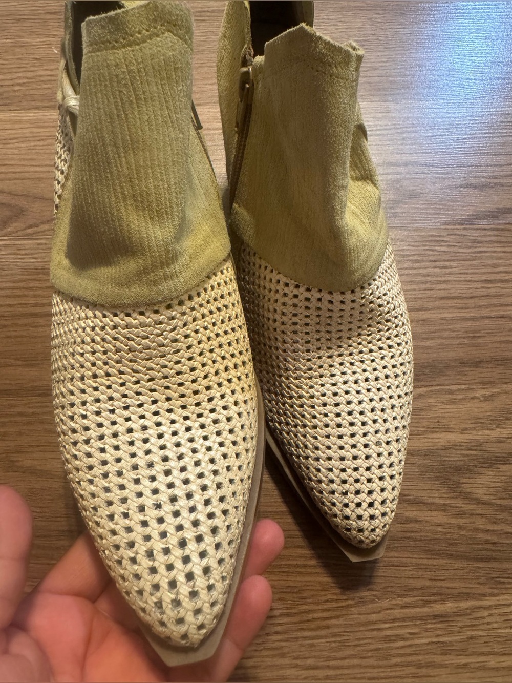 Casta Boots - Picture 2 of 11